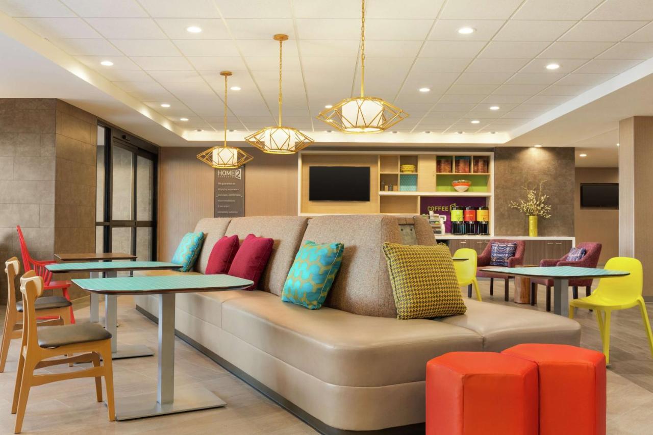 Home2 By Hilton Airport 3*