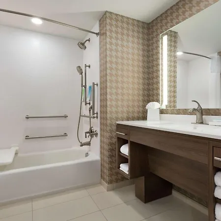 Home2 Suites By Hilton Portland Airport Esterno foto