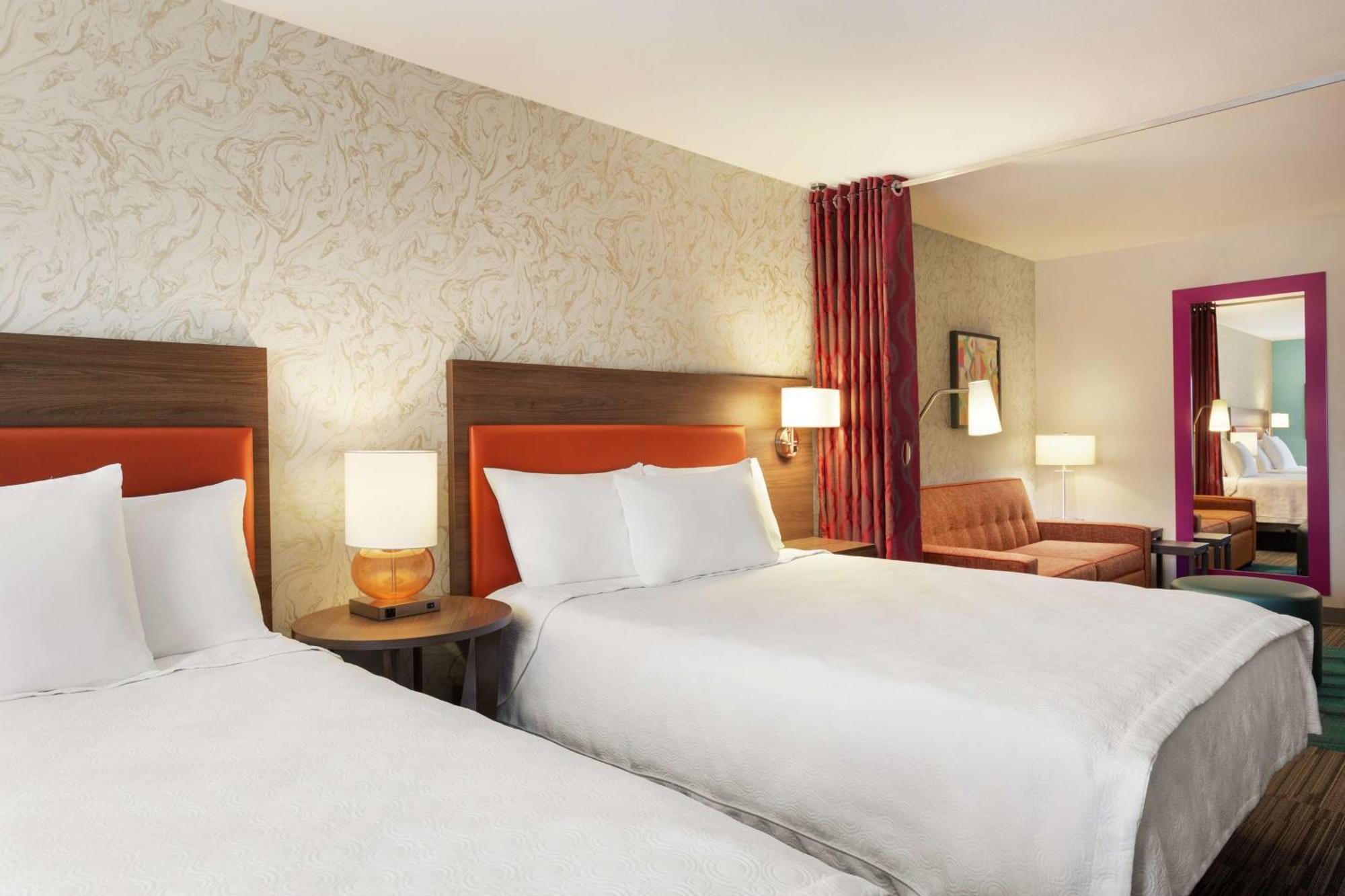 Hotel Home2 By Hilton Airport 3*