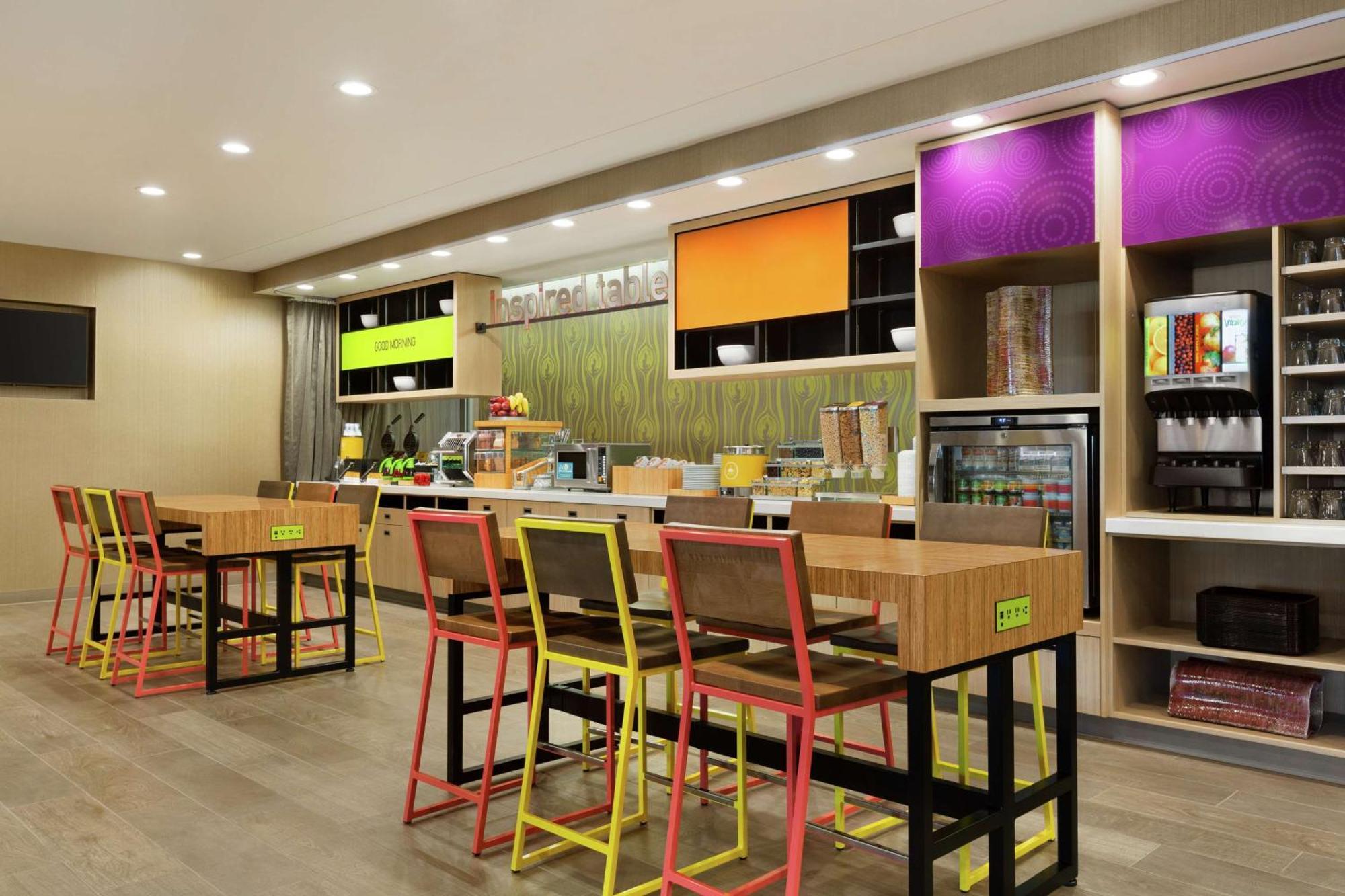Hotel Home2 By Hilton Airport 3*
